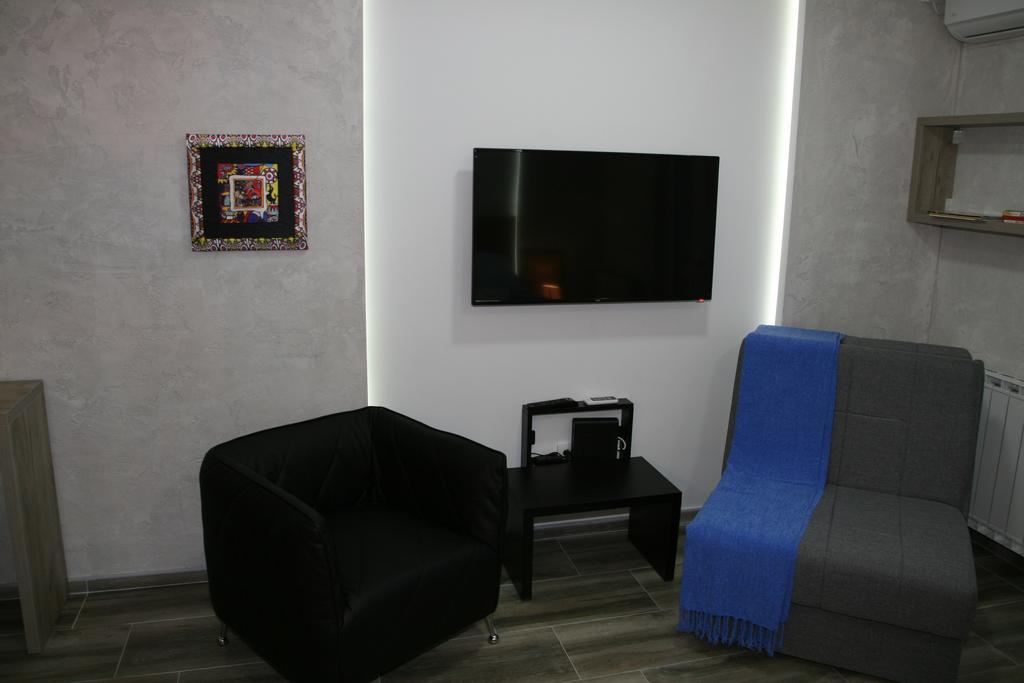 Lola Apartments Banja Koviljaca Luaran gambar