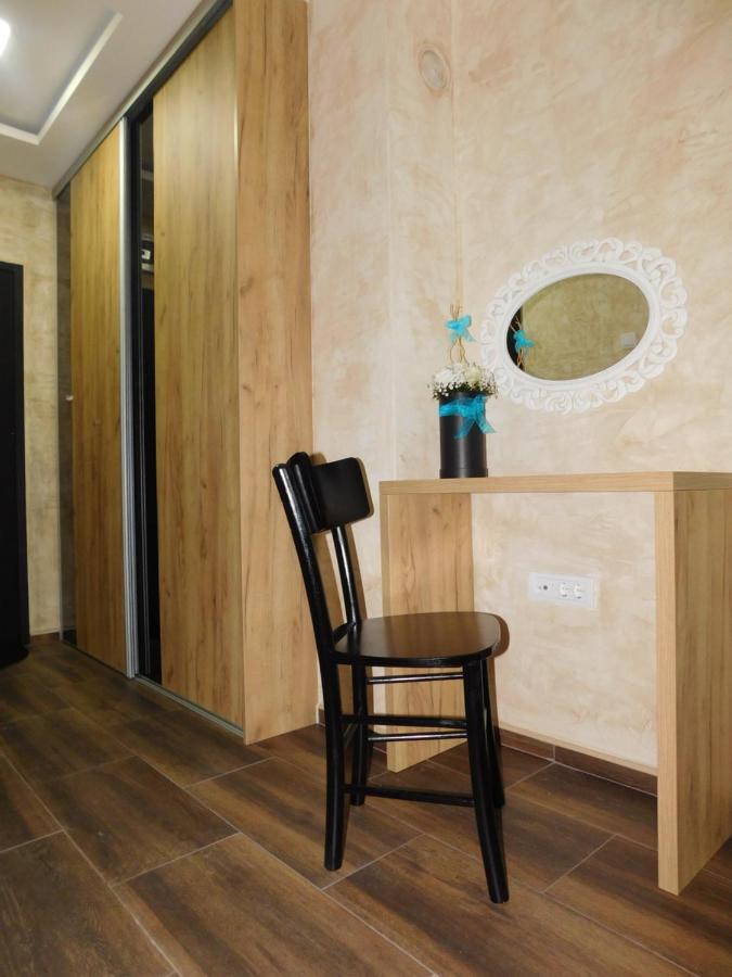 Lola Apartments Banja Koviljaca Luaran gambar