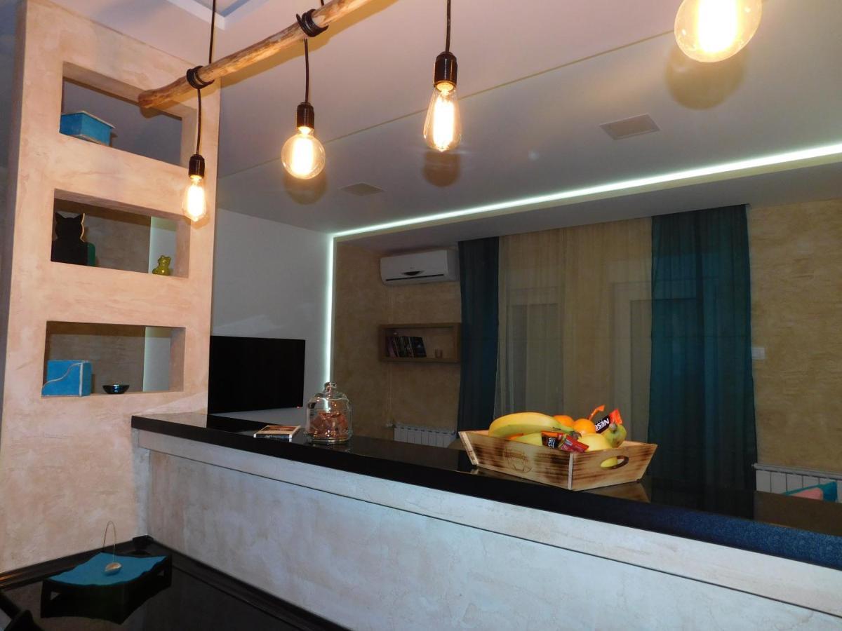 Lola Apartments Banja Koviljaca Luaran gambar